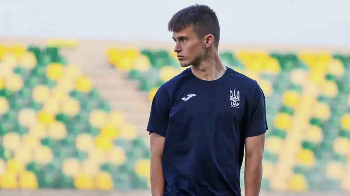 Квартира гравця збірної України постраждала від обстрілу росіян: футболіст показав жахливі наслідки – відео