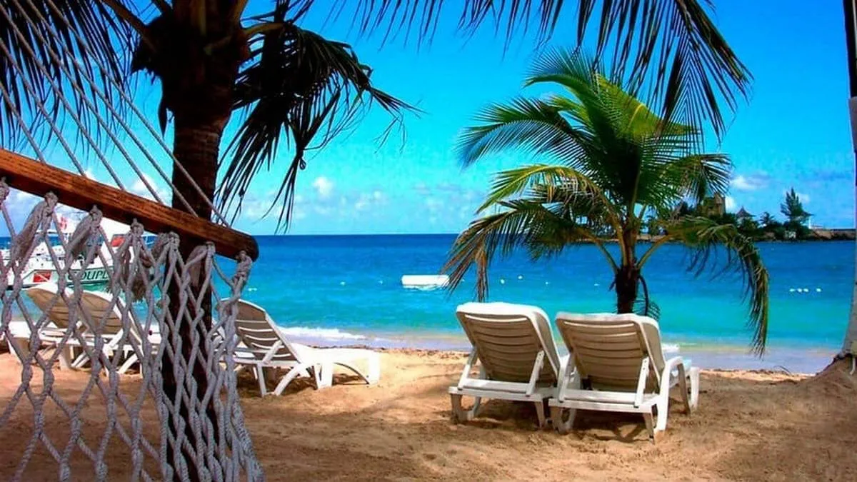 Мальдіви без космічних цін: 10 бюджетних альтернатив райському курорту