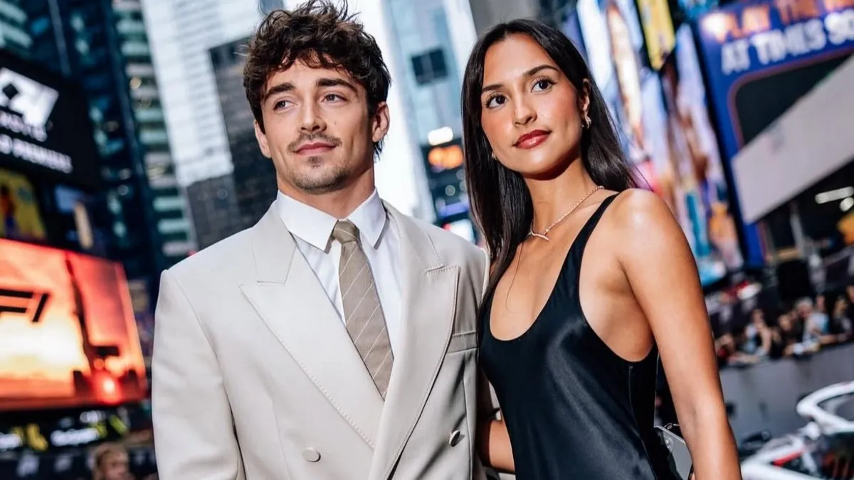 Зірка «Формули 1‎» Леклер таємно одружився у Монако: що відомо про обраницю пілота Ferrari