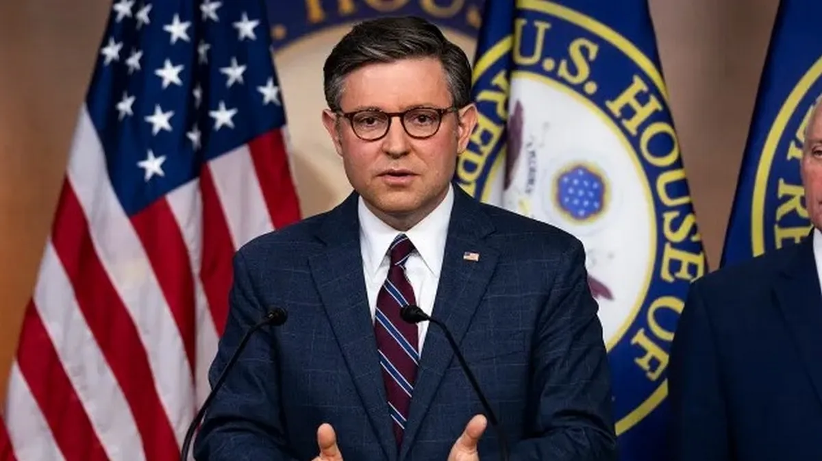 Спікер Палати представників США попередив про найтриваліший шатдаун в історії: як це відобразиться на Україні