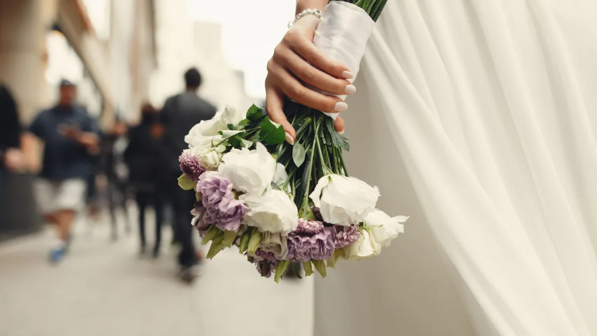 Штучний інтелект залишив молодят неодруженими: суд скасував шлюб через втручання ChatGPT у церемонію