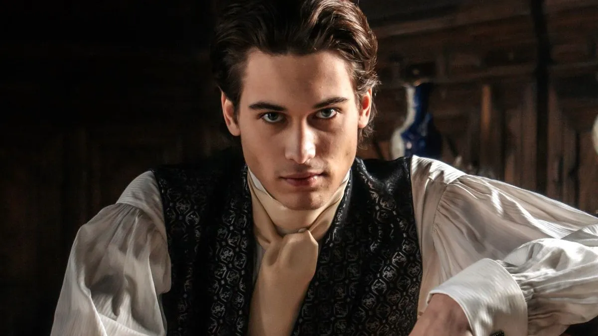 «В них своє життя»: актор Іван Довженко розповів, які в нього стосунки з новою обраницею батька