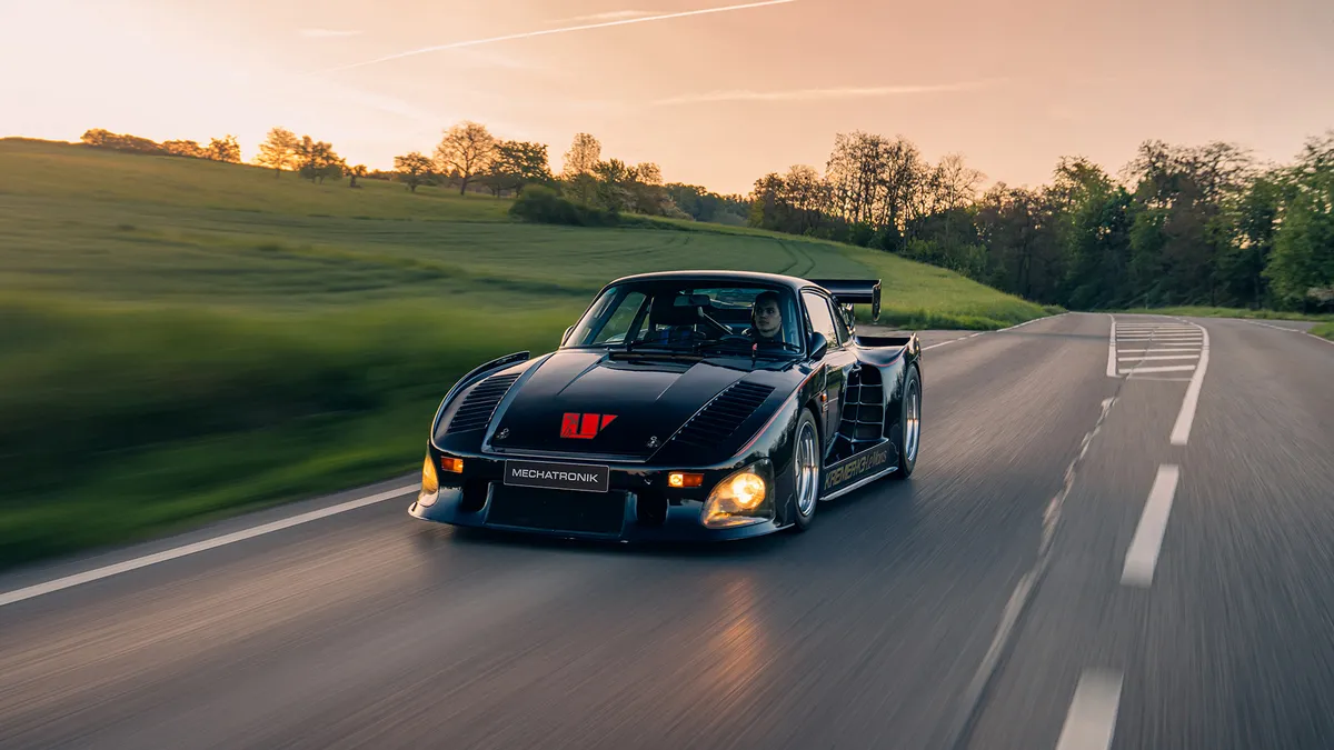 Єдиний у світі Porsche 935 K3 виставили на продаж: чим особливий легендарний автомобіль 1984 року випуску