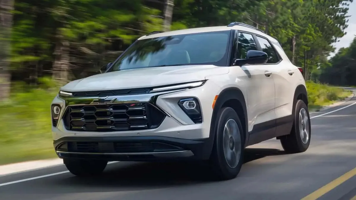 Більше технологій і нова версія Z71: Chevrolet оновив найдешевші моделі SUV - Trax і Trailblazer