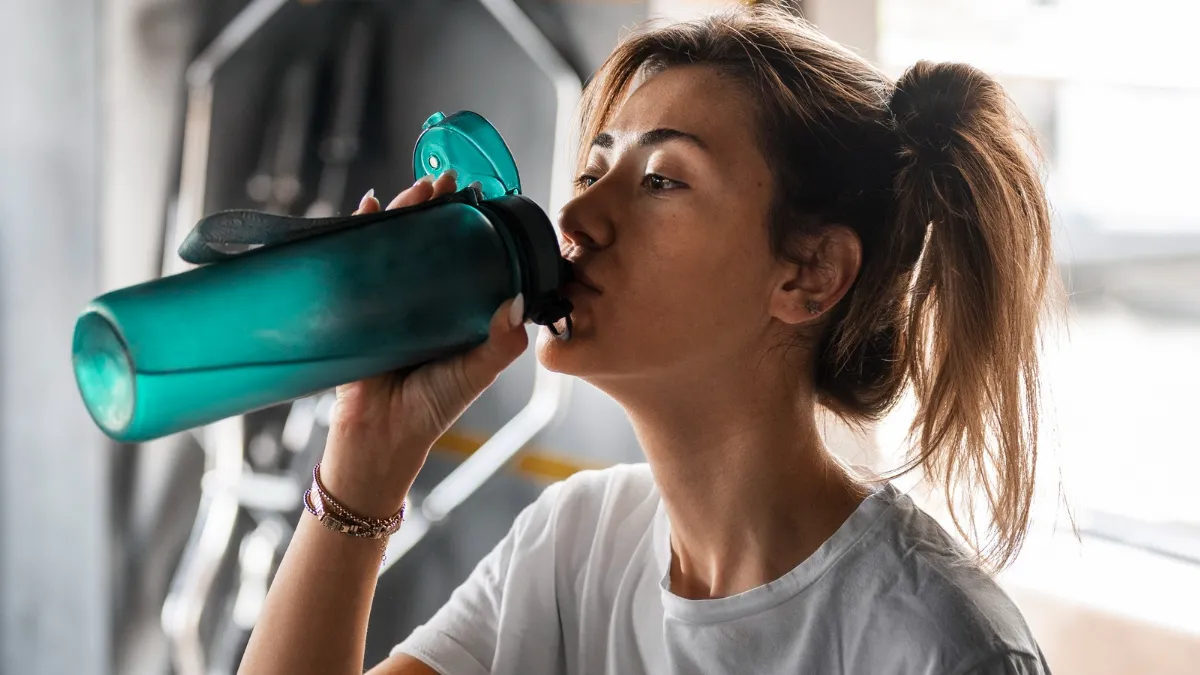 М'язи ростимуть швидше: дієтолог назвав ідеальну рідину для розведення протеїну