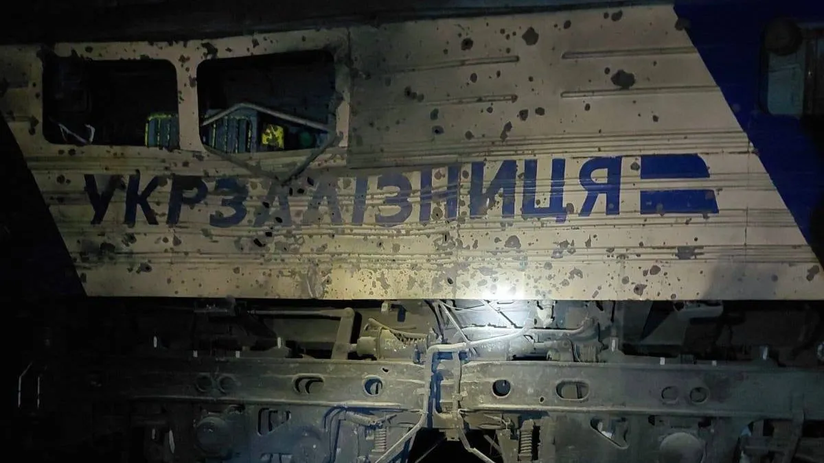 Росіяни здійснили ракетний удар по підприємству «Укрзалізниці» у Києві: від атаки загинув працівник