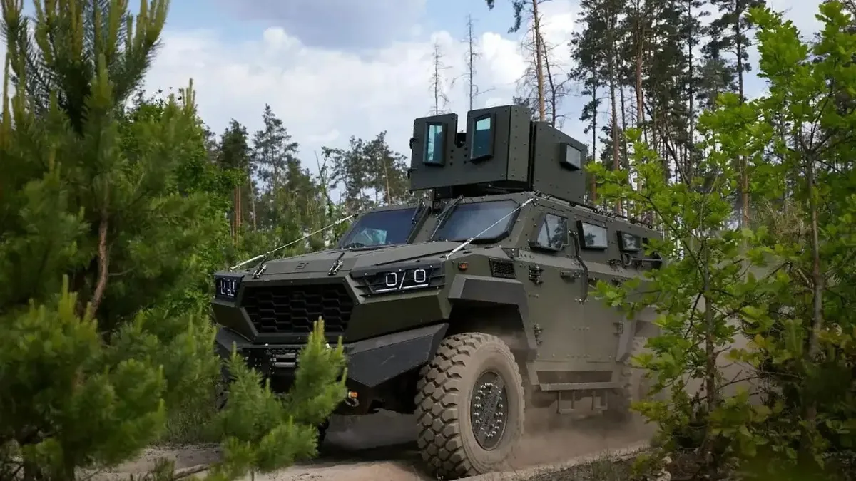 Український бронеавтомобіль Inguar-3 став «мисливцем» за «Шахедами»: як вітчизняний бренд впливає на фронт