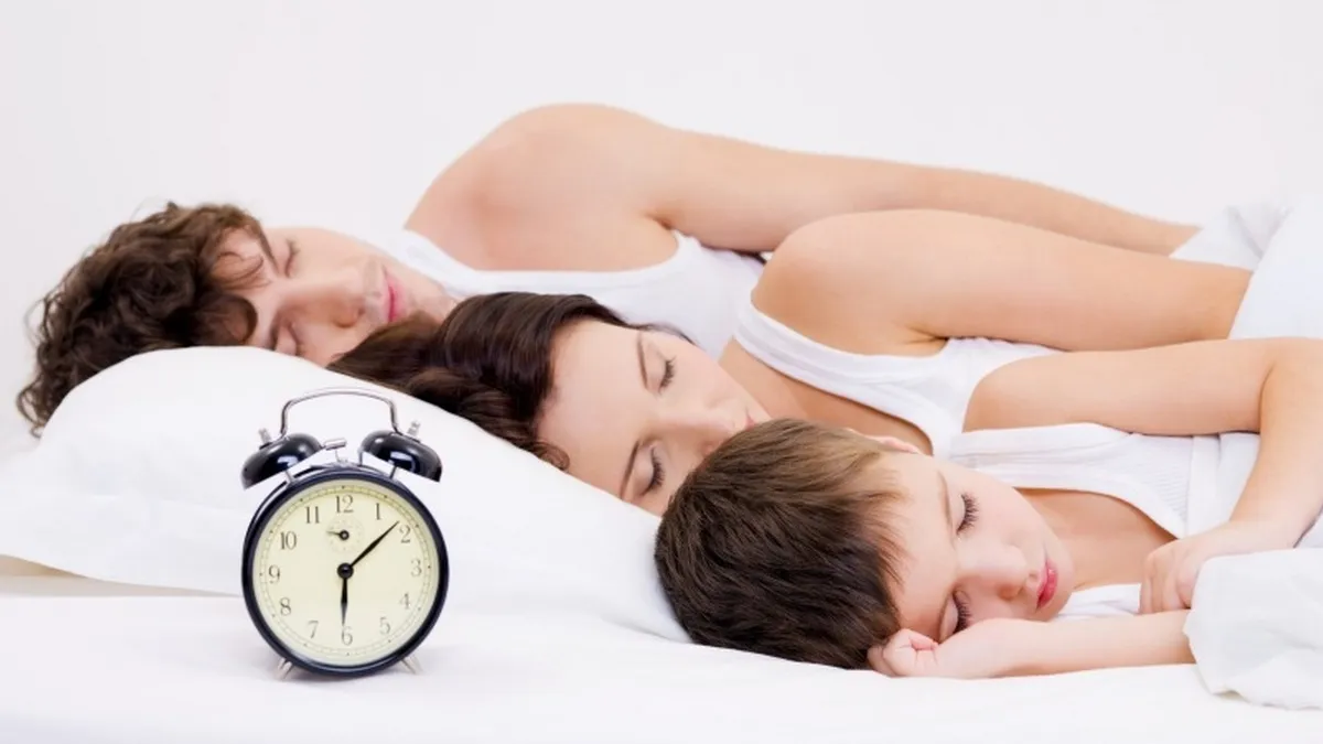 Вісім годин на сон щодня – це не стандарт: вчені розповіли, як визначити власну норму для сну