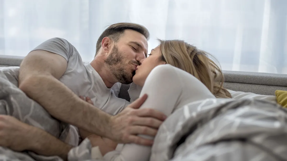 Секрет розкрито: чому жінки насправді частіше шкодують про випадковий секс