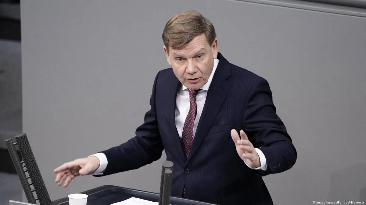 Глава МЗС Німеччини закликав Україну посилити боротьбу з корупцією: чи відобразиться це на підтримці Заходу