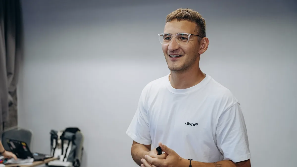 Киянин увійшов до топ-50 найкращих учителів світу: як він потрапив до рейтингу Global Teacher Prize 2025