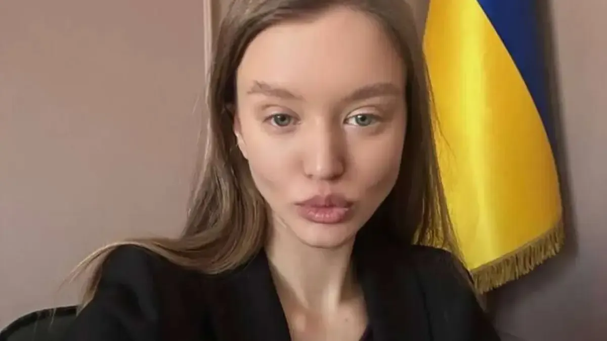 Чи дійсно батько влаштував скандальну Анну Дорош в МОЗ: дівчина поділилась драматичною історією своєї сім’ї
