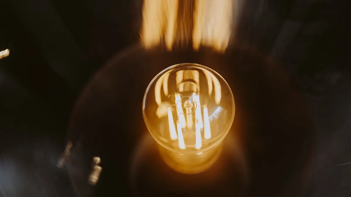 Вибух зарядної станції: експерт назвав головну помилку, яка призводить до пожежі