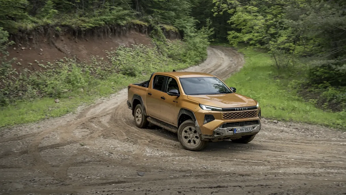 Альтернатива дизелю: Toyota готується перевести пікапи Hilux на відновлювану рослинну олію