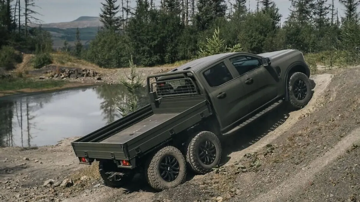 Масштабний контракт на 4,8 млрд: Ford створив шестиколісний військовий пікап Ranger 6х6 – перші фото