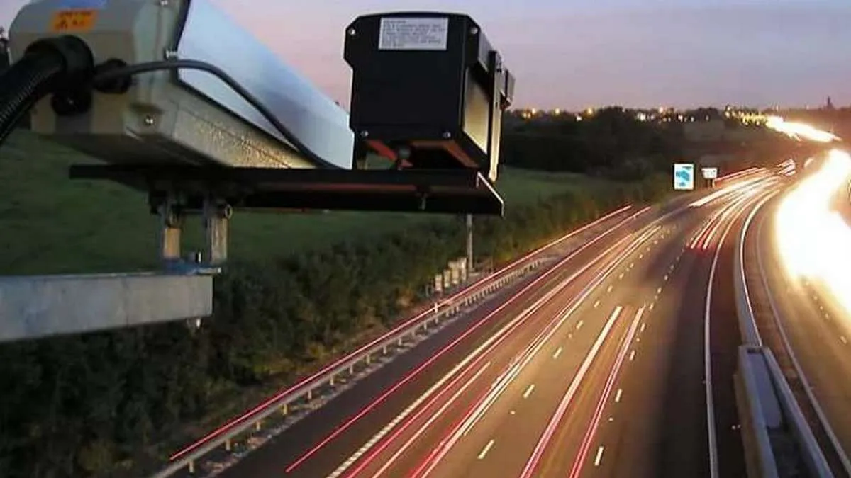 Де не вдасться проїхати непоміченим: як виглядає статистика камер відеофіксації на українських дорогах