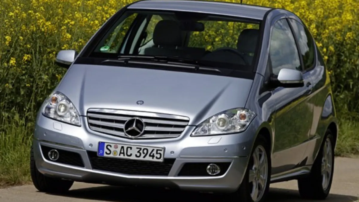 Бан розкоші: Mercedes-Benz змінила виробничий вектор своїх заводів — яка причина такого рішення