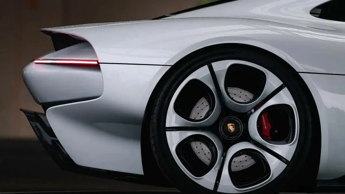 Porsche готує 15 унікальних автомобілів: найдорожчий екземпляр коштуватиме близько $15 млн