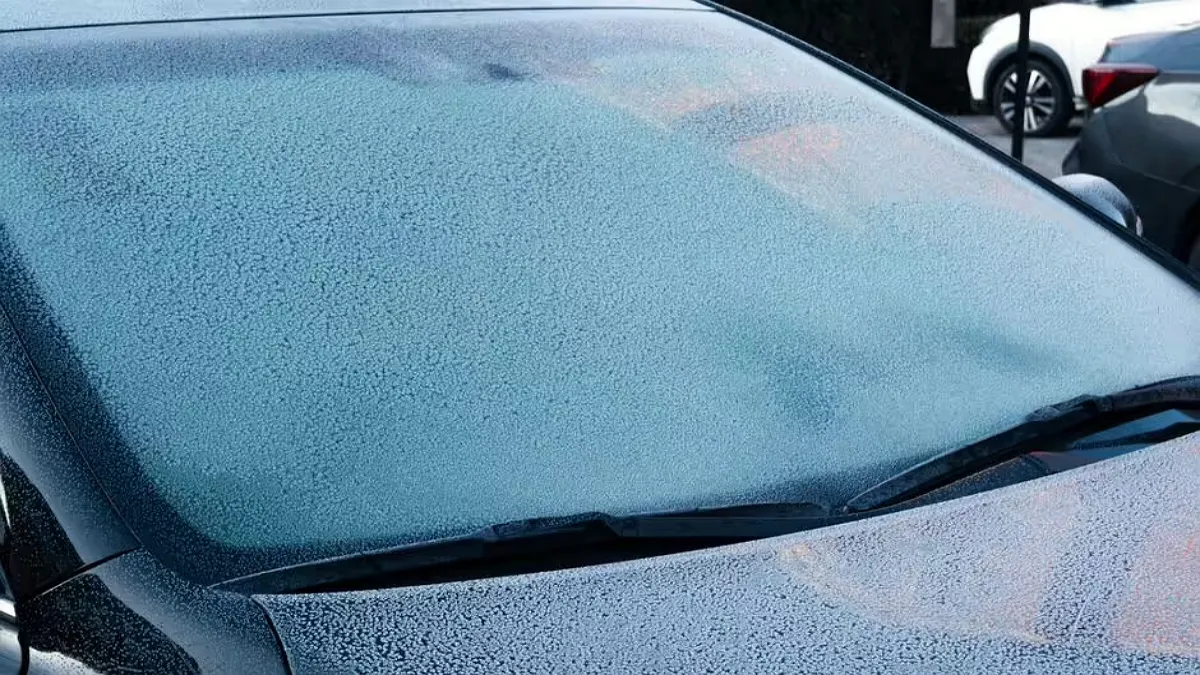 Окріп проти морозу: як це може нашкодити вашому автомобілю