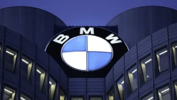 Можуть спалахнути на дорозі: BMW терміново відкликає 190 тисяч седанів, популярних в Україні 