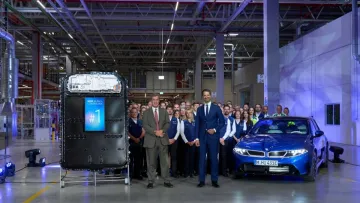 BMW відкрила завод сучасних батарей у Німеччині: що відомо про підприємство нового покоління