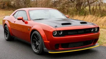 Новий Dodge Challenger Hellcat продали набагато дешевше за ринкову ціну: що загрожує модельному ряду – деталі