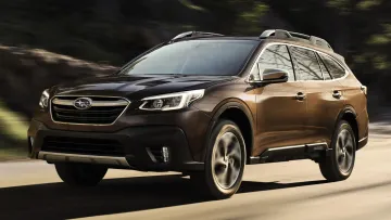Кінець 60-річної історії Subaru в Європі: чому виробник прибирає з модельного ряду свої фірмові двигуни