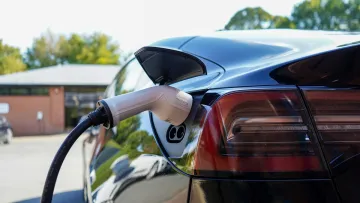 Електромобіль зачекає: Aston Martin відклала свій перший EV аж до 2033 року