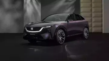 Японія проти Америки: Mazda виходить на ринок електрокарів Європи і нав'язує конкуренцію Tesla