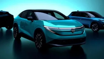 Nissan змінює характеристики свого першого електрокара: скільки коштуватиме новий автомобіль