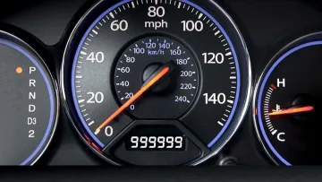 Скручений пробіг – нова норма: експерти попередили, які авто краще оминати 