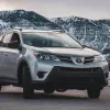 Названо топ-10 найпопулярніших авто жовтня в Україні: моделі брендів Toyota та Skoda у списку
