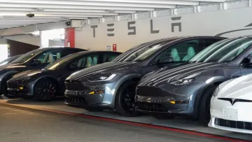 Клієнти подали до суду на Tesla через можливі шахрайські дії: компанія Маска маніпулює з гарантією