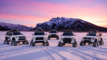 Toyota перетворила Tundra, Tacoma та ще три моделі на всюдиходи для зимових пригод: як вони виглядають