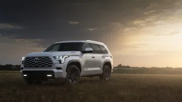 Названо топ-10 найдовговічніших авто світу: без Mercedes, але з відразу шістьома моделями Toyota