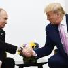 Трамп говорив про українські землі та вихід із перемовин: важливі заяви президента США перед зустріччю з Путіним