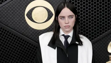 Пренелл Руссо загинув під потягом на Лонг-Айленді: він був відомим переслідувачем Біллі Айліш