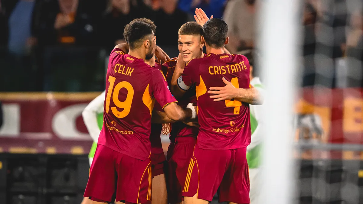 Довбик забив переможний гол Роми у своєму ювілейному матчі в Серії А: відео точного удару українця