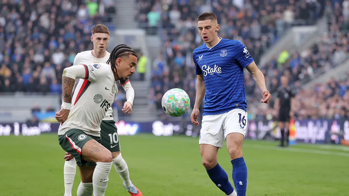 Миколенко зіграв за Евертон проти Челсі: команда українця здобула розгромну перемогу над клубом Мудрика