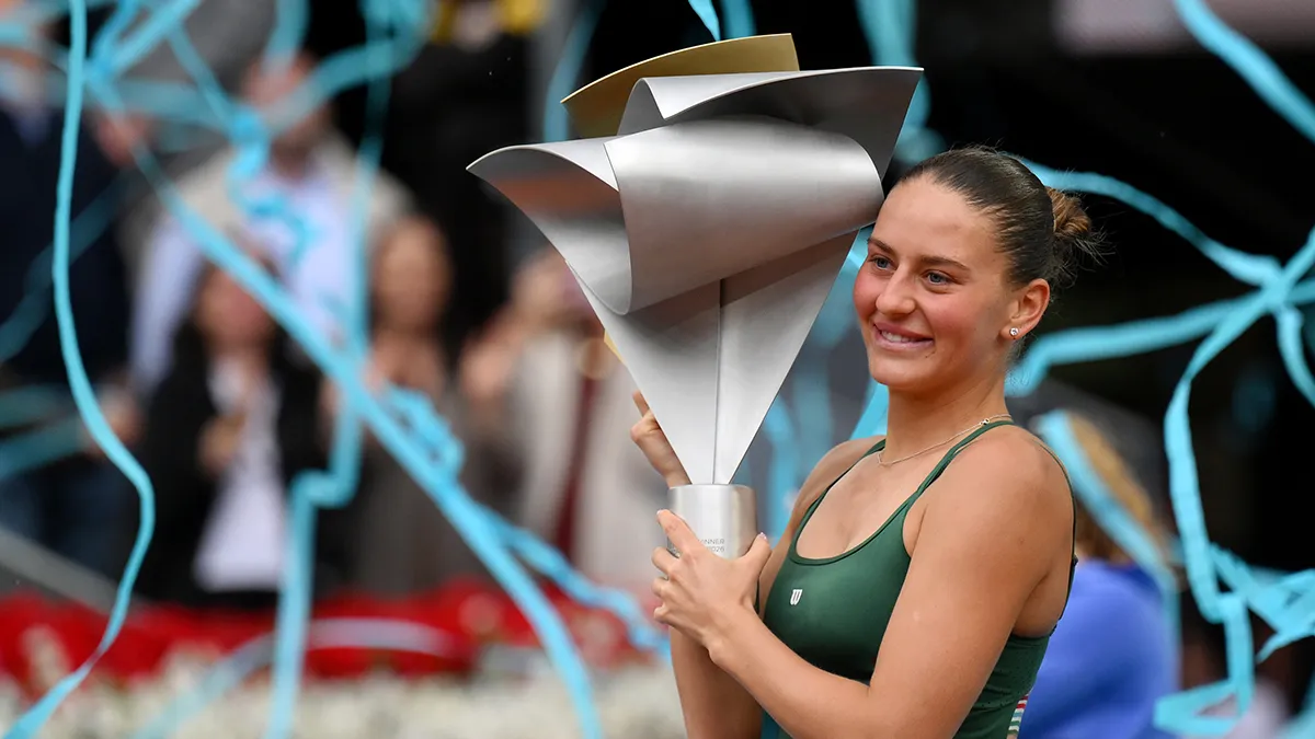 Марта Костюк вперше в кар’єрі виграла тенісний турнір категорії WTA 1000: українка здолала росіянку у фіналі
