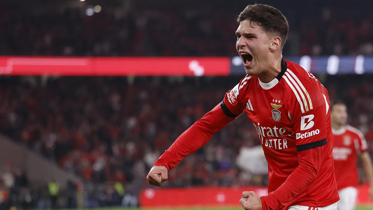 Судаков забив свій третій гол за Бенфіку: відео ефектного удару зіркового хавбека збірної України