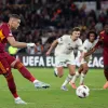 Довбик не забив два пенальті у Лізі Європи: відео шокуючих промахів українського нападника Роми