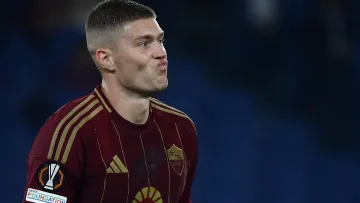 Довбику до уваги: Рома готується підписати конкурента на його позицію із Манчестер Юнайтед