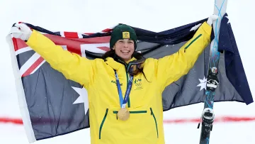 Перша в історії олімпійська чемпіонка з парного могулу: Джакара Ентоні виграла свою другу золоту медаль