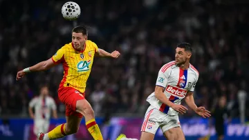 Яремчук забив дебютний гол за Ліон: відео ефектного удару футболіста збірної України в матчі проти Ланса