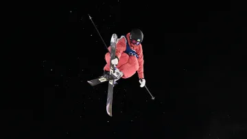 Українська фристайлістка отримала пропозицію від коханого після виходу в фінал Олімпіади: фото моменту