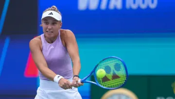 Перша українка стартувала у відборі до Australian Open: як Юлія Стародубцева зіграла проти француженки