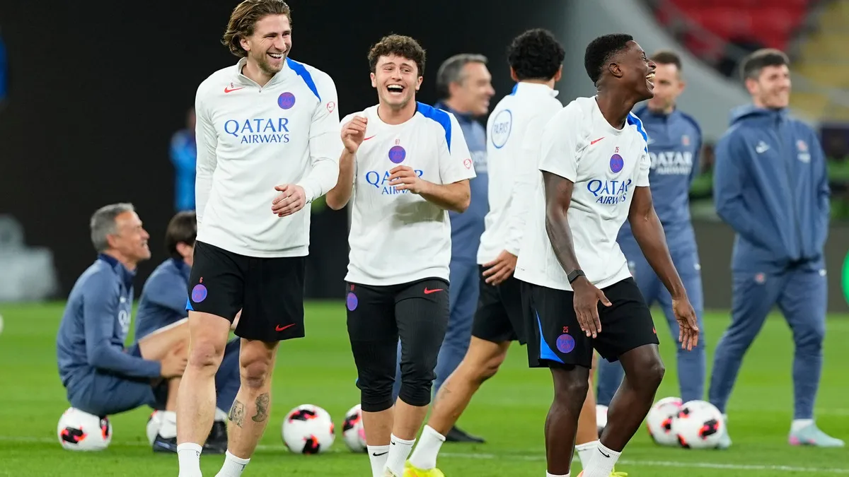 забарний, ПСЖ