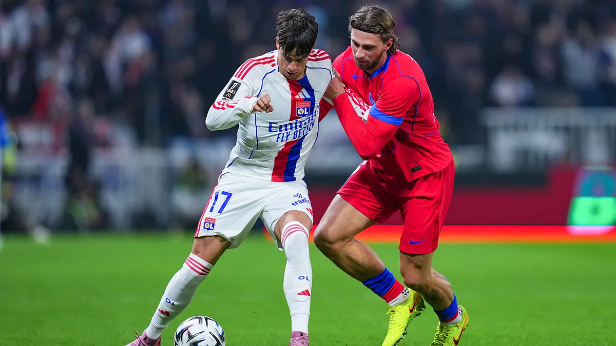 Забарний зіграв за ПСЖ проти команди екс-тренера Шахтаря: які оцінки отримав захисник збірної України