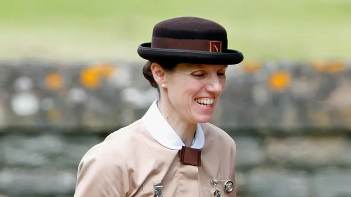 Король Чарльз вручив нагороду няні дітей Уельських: чому вона є важливим членом родини